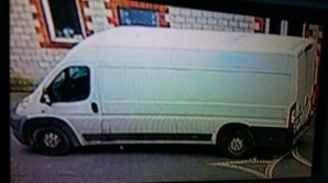 Zuchwała kradzież w województwie łódzkim. Biuro Rutkowski oferuje po 5 tysięcy za informacje gdzie znajdują się, każdy z 3 samochodów!