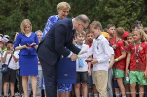 [VIDEO] Bezpieczne wakacje z Parą Prezydencką już po raz dziewiąty!