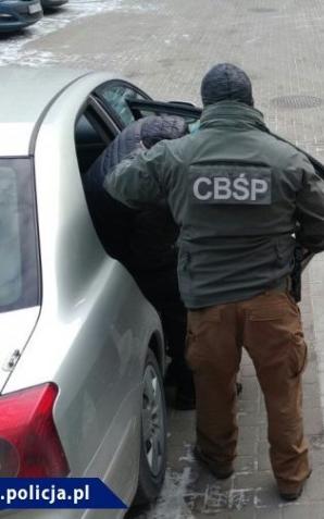 Aresztowani za nielegalny obrót suszem tytoniowym