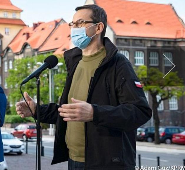 [VIDEO] Premier w Katowicach: Sytuacja na Śląsku jest opanowana