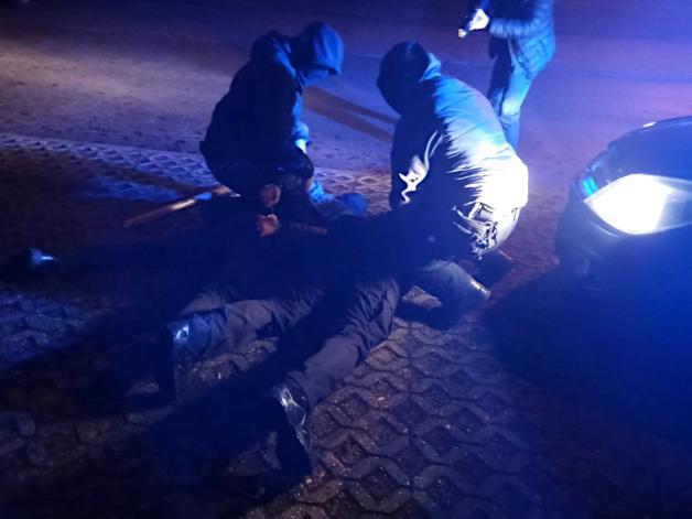 [VIDEO] Zatrzymani złodzieje samochodów popełnili około 500 przestępstw