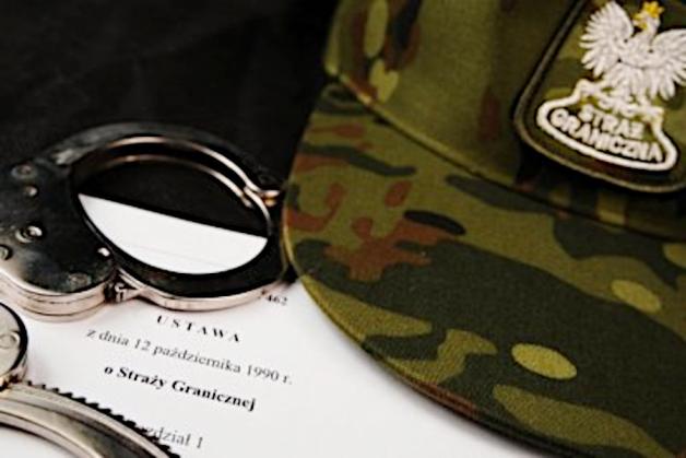 Zatrzymano poszukiwanego przez Interpol. 38-letniego obywatela Ukrainy, podejrzanego o serię włamań i kradzieży na terytorium Grecji