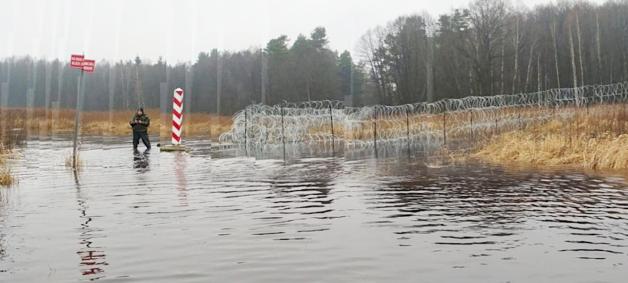 Akcja ratownicza na granicy polsko-białoruskiej. Wśród zatrzymanych byli obywatele Iraku, Jemenu i Syrii