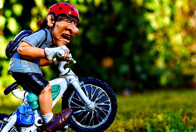 [VIDEO] 1,5 promila i slalom gigant po ulicy w Gliwicach!